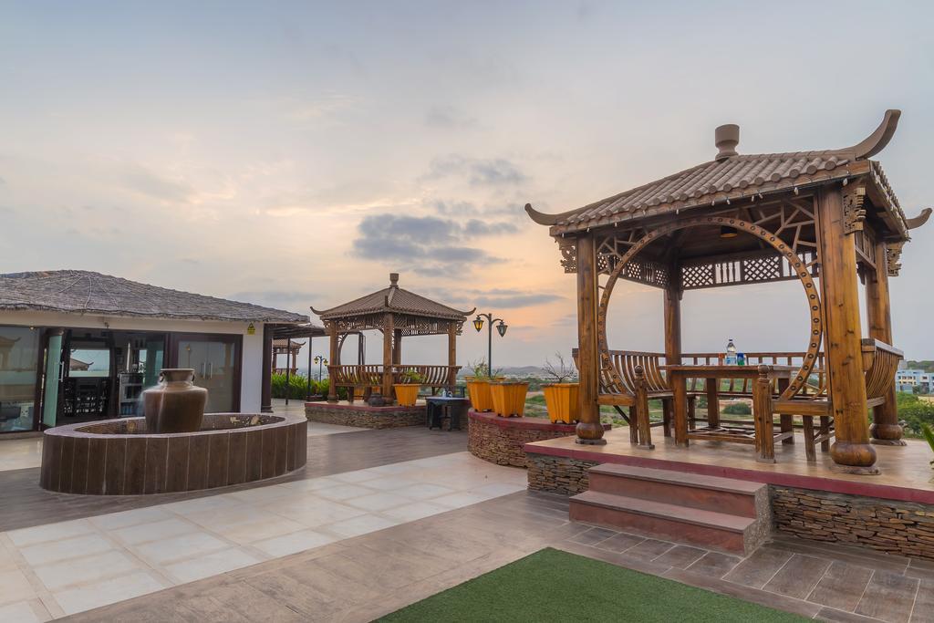 Regenta Resort Bhuj By Royal Orchid Hotels Limited Exterior photo